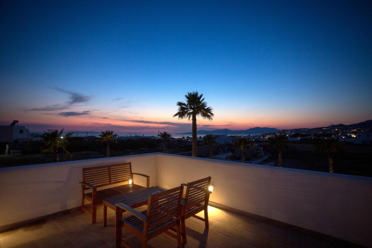 Phoenix Apartment *